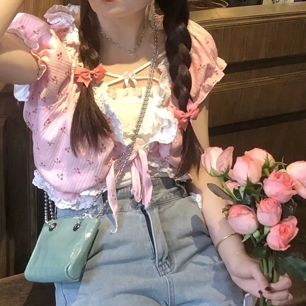 派对女孩海报