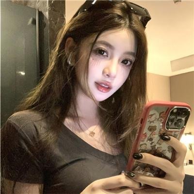 盛夏心动海报