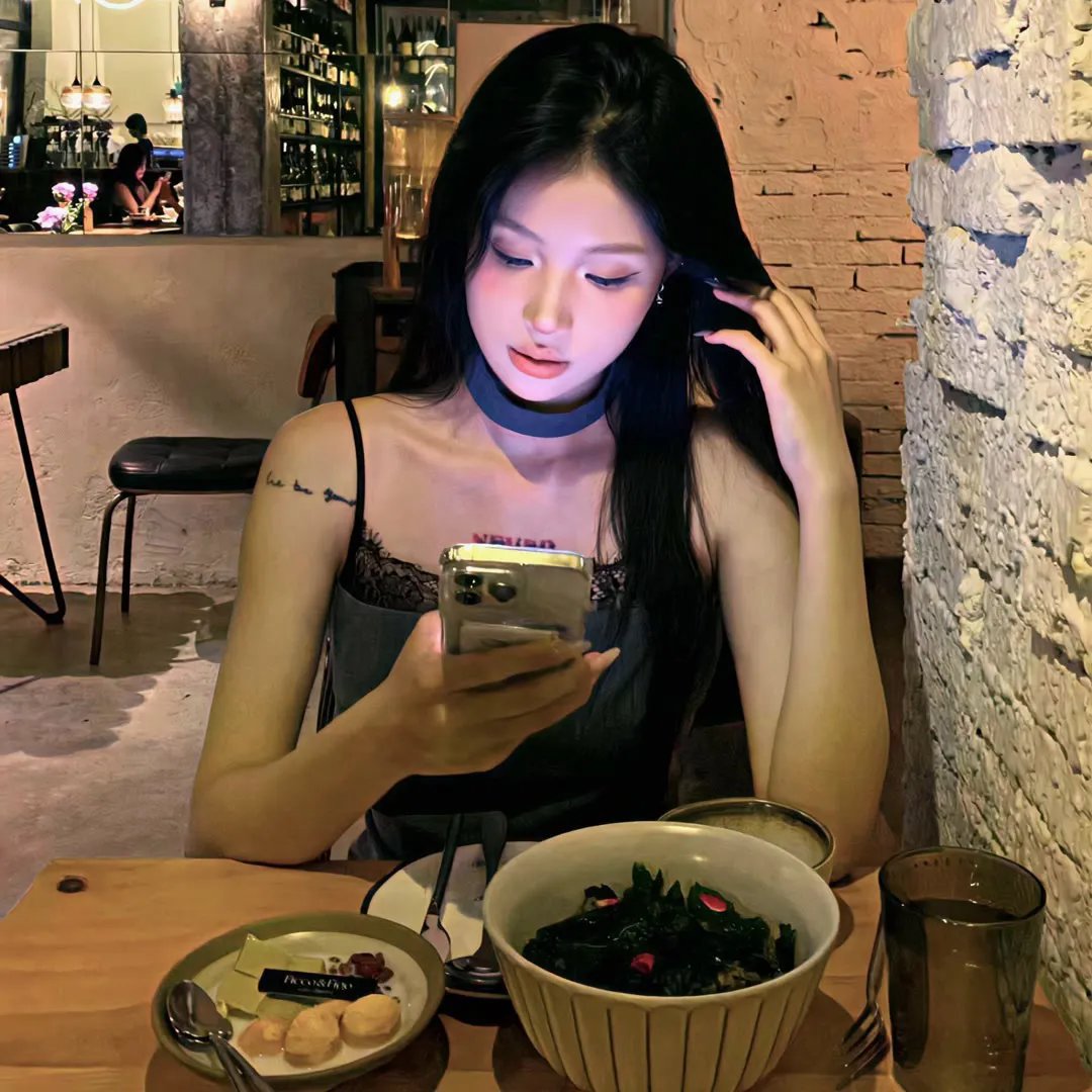 特维和他的七个女儿海报